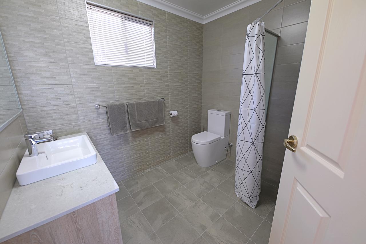 كونونورا Lakeview Apartments المظهر الخارجي الصورة
