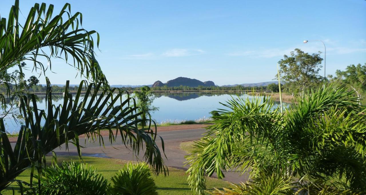 كونونورا Lakeview Apartments المظهر الخارجي الصورة